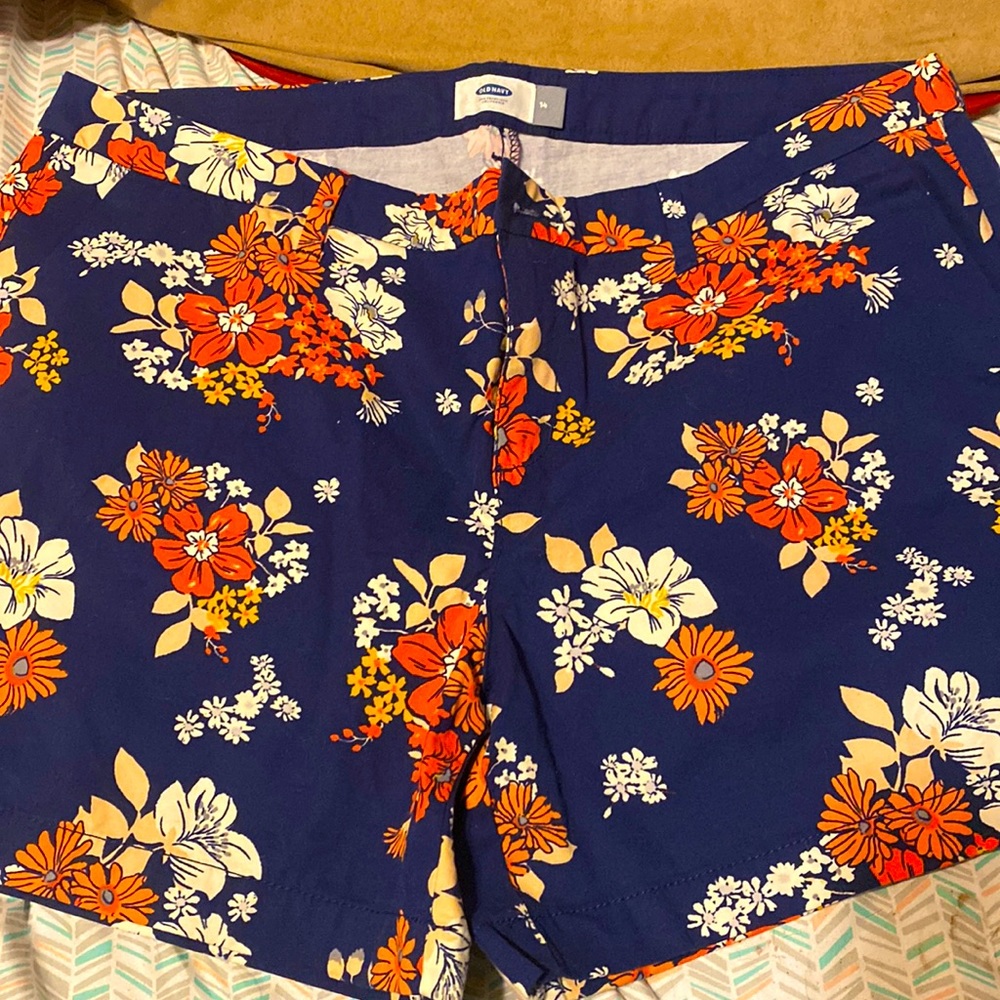 Old navy shorts